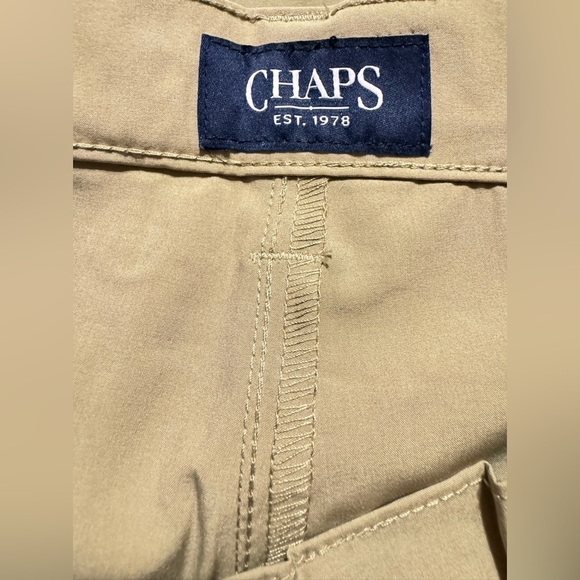 Chaps Performance 9 inch Cargo Shorts 38 - Picture 6 of 7